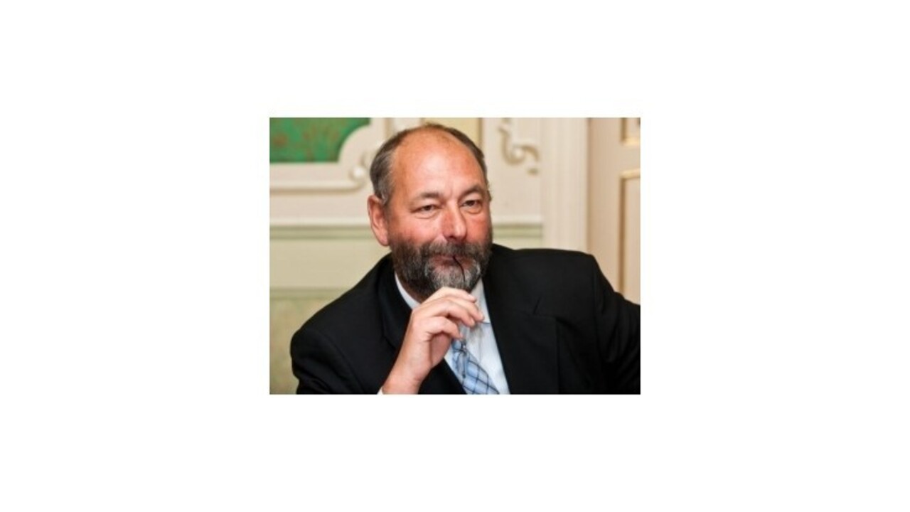 Ministrom hospodárstva by mal byť Malatinský